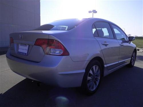 Honda Civic 2011 photo 2