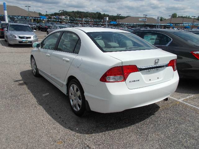 Honda Civic 2011 photo 3