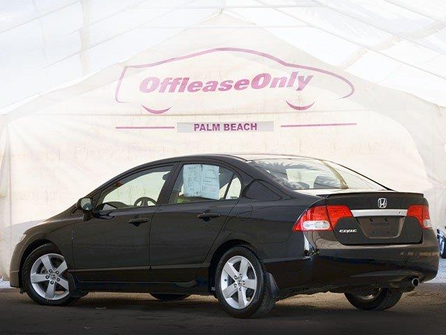 Honda Civic 2011 photo 3