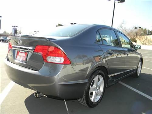 Honda Civic 2011 photo 2