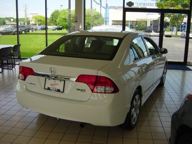 Honda Civic 2011 photo 20