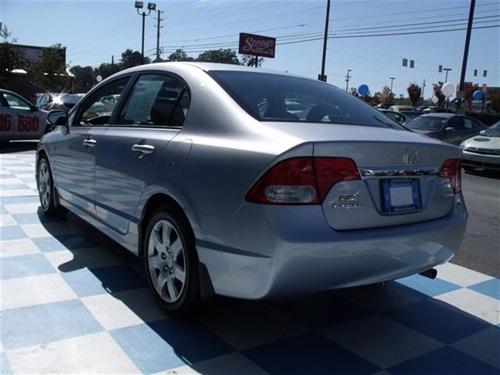 Honda Civic 2011 photo 2