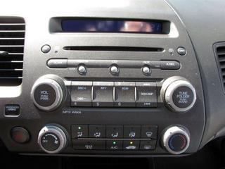 Honda Civic 2011 photo 2