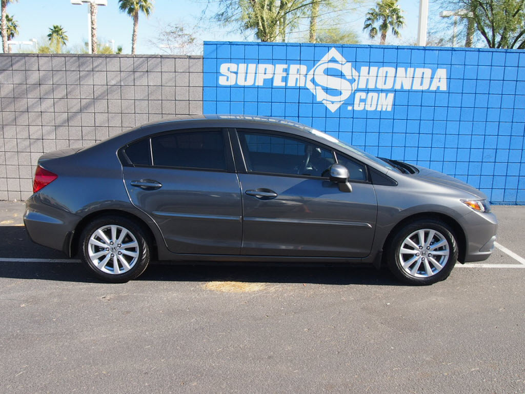 Honda Civic 2012 photo 1