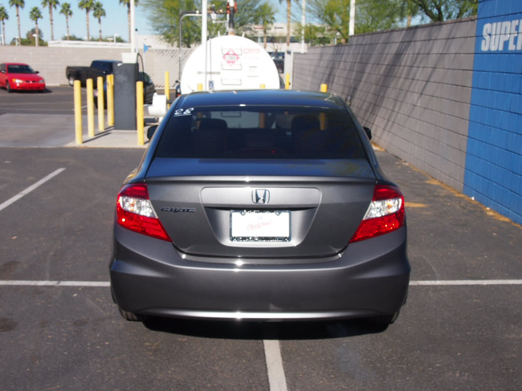 Honda Civic 2012 photo 3