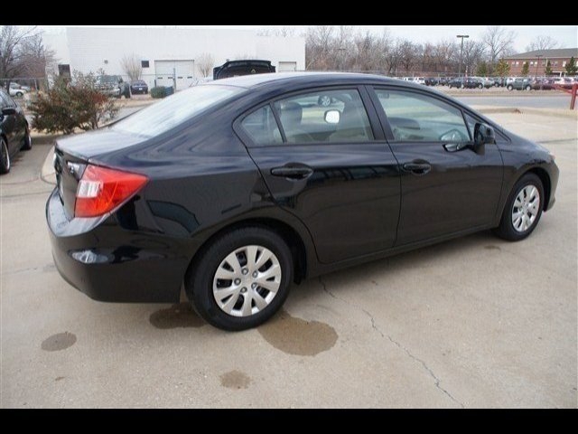 Honda Civic 2012 photo 3