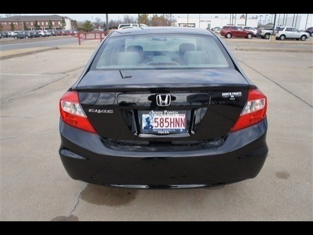 Honda Civic 2012 photo 4