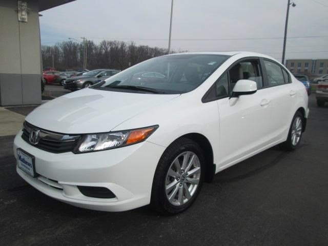 Honda Civic 2012 photo 2