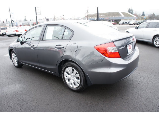 Honda Civic 2012 photo 3