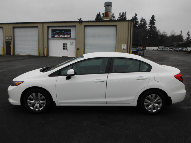 Honda Civic 2012 photo 1