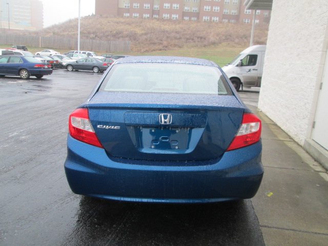 Honda Civic 2012 photo 5