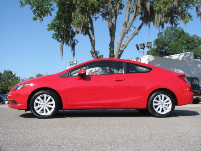 Honda Civic 2012 photo 3