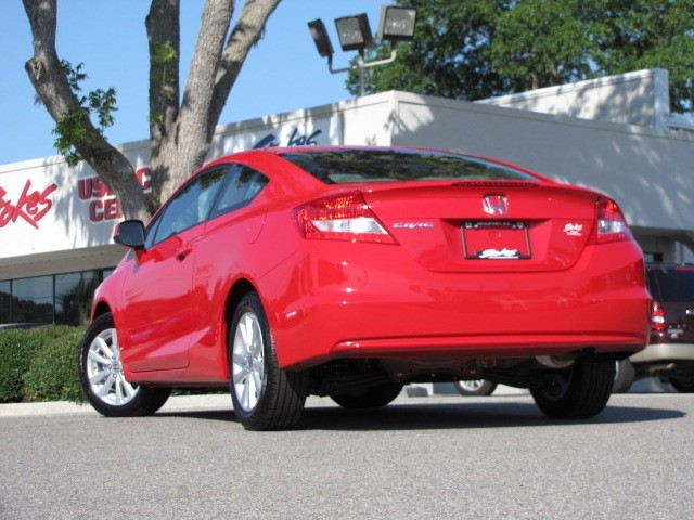 Honda Civic 2012 photo 4