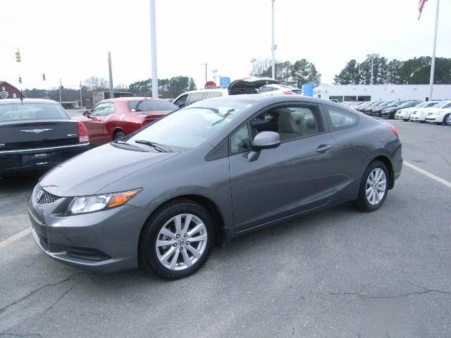 Honda Civic 2012 photo 2