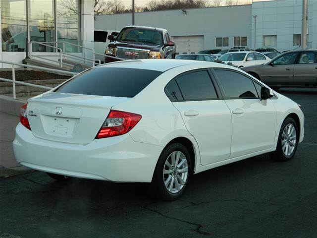Honda Civic 2012 photo 2