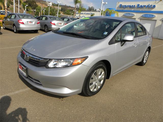 Honda Civic 2012 photo 2