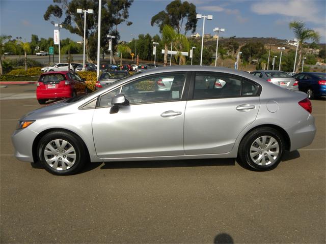 Honda Civic 2012 photo 3