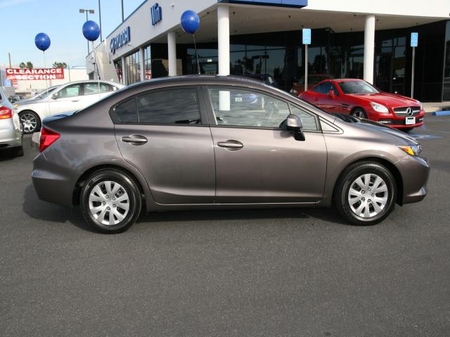 Honda Civic 2012 photo 2