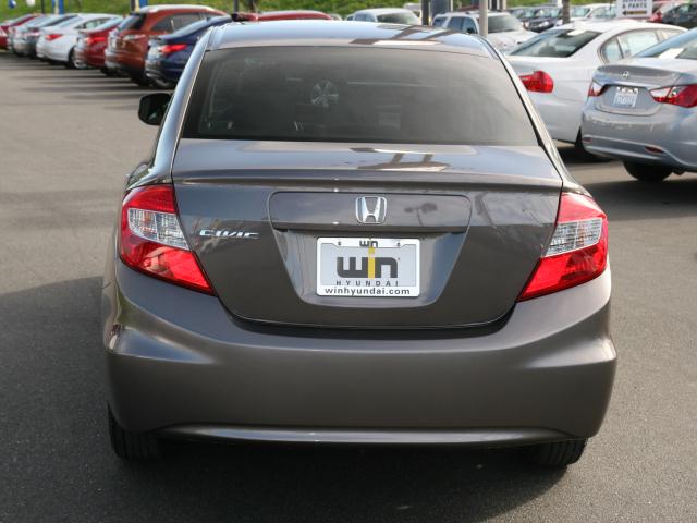 Honda Civic 2012 photo 4