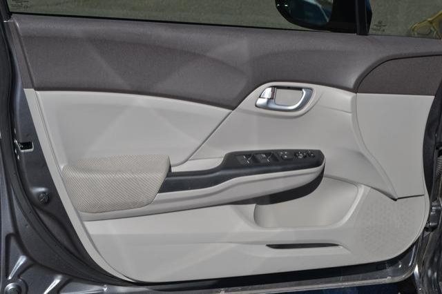 Honda Civic 2012 photo 2