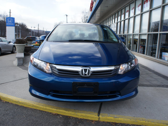 Honda Civic 2012 photo 2