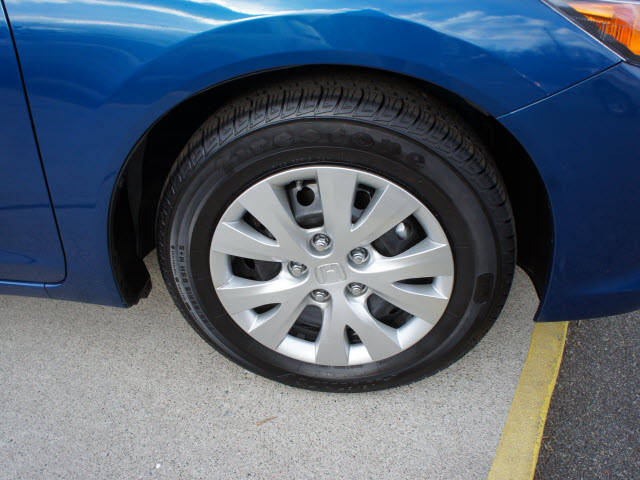 Honda Civic 2012 photo 4