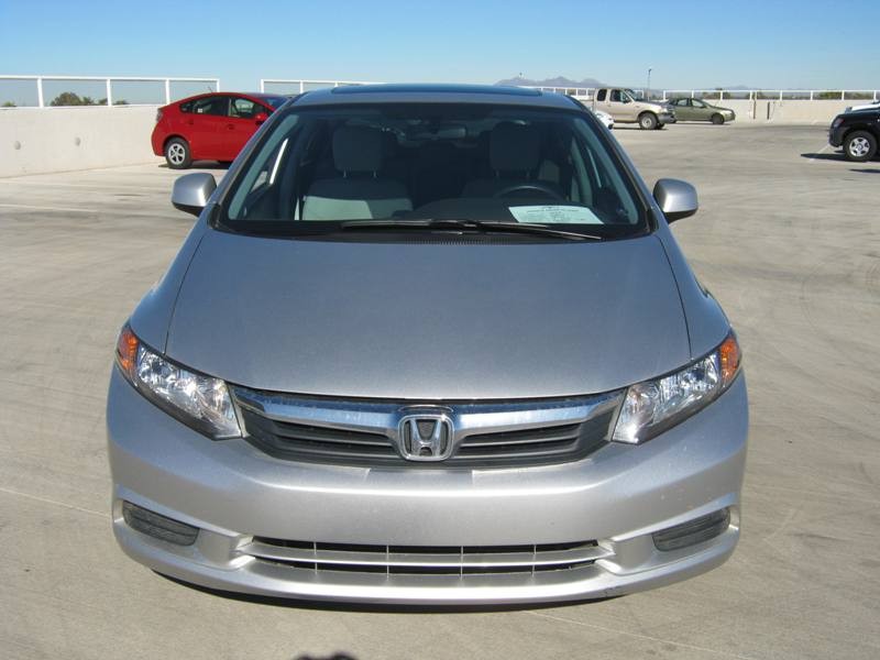 Honda Civic 2012 photo 2