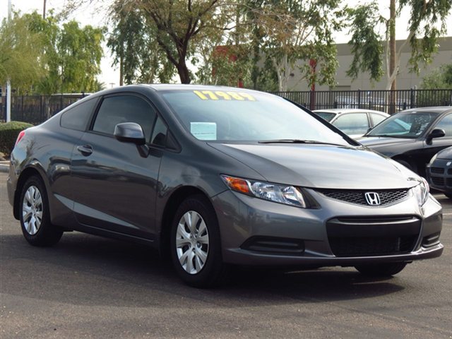 Honda Civic 2012 photo 2