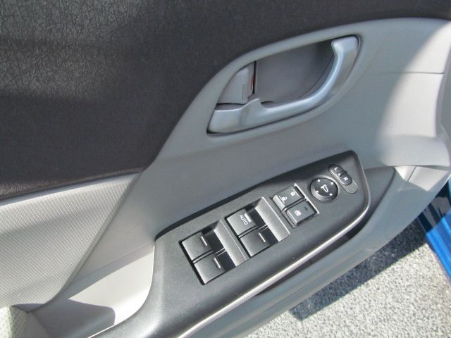 Honda Civic 2012 photo 29