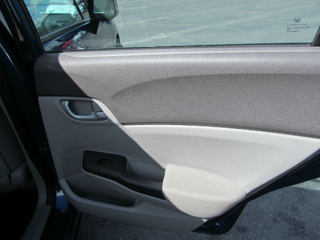 Honda Civic 2012 photo 9