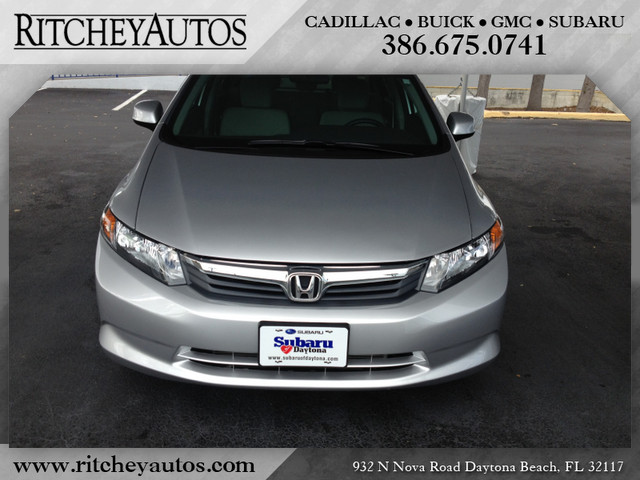 Honda Civic 2012 photo 1