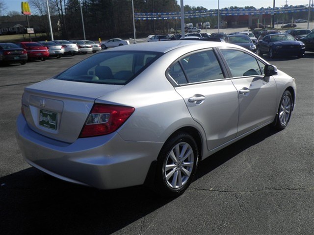 Honda Civic 2012 photo 2