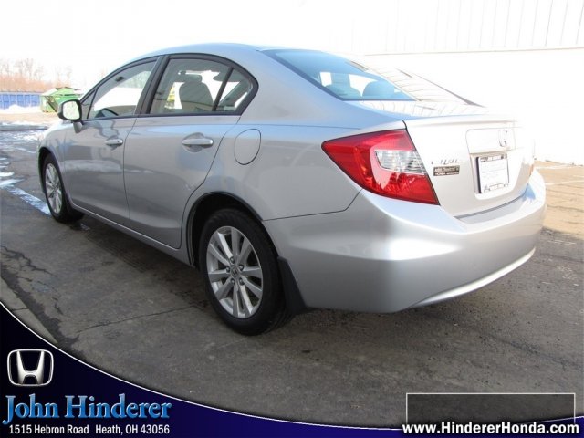 Honda Civic 2012 photo 2