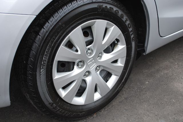 Honda Civic 2012 photo 3