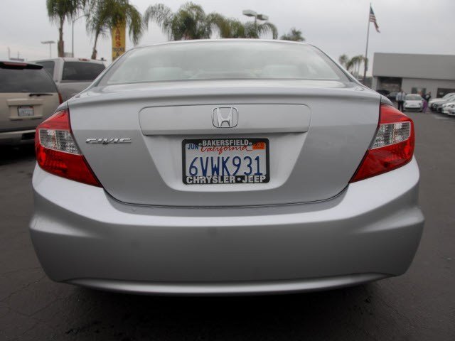 Honda Civic 2012 photo 3