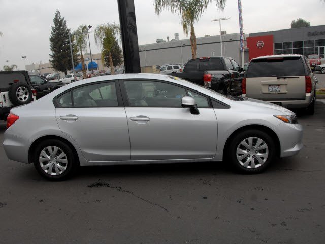 Honda Civic 2012 photo 1