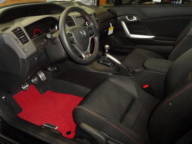 Honda Civic 2012 photo 2