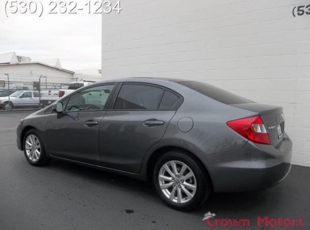 Honda Civic 2012 photo 1