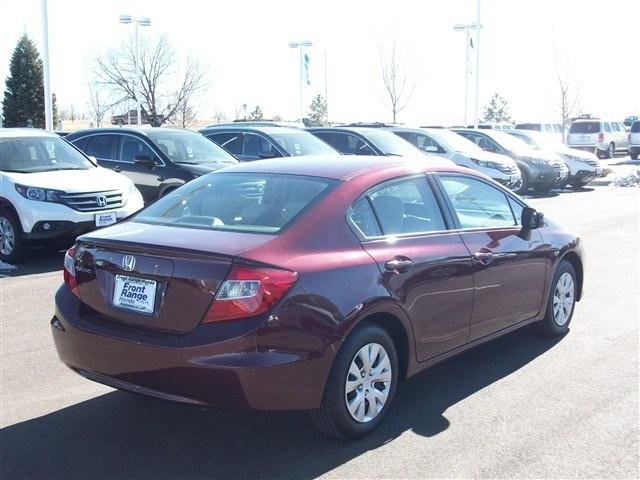 Honda Civic 2012 photo 3