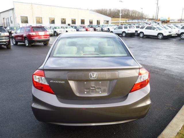 Honda Civic 2012 photo 2