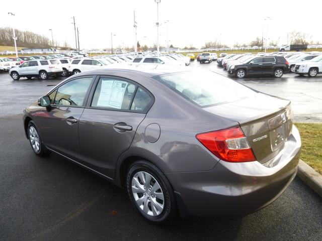 Honda Civic 2012 photo 3