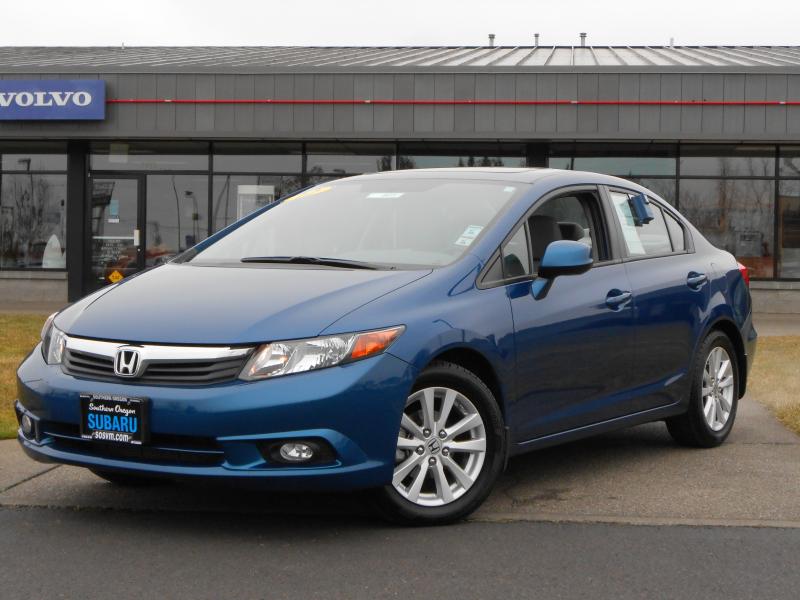 Honda Civic 2012 photo 1