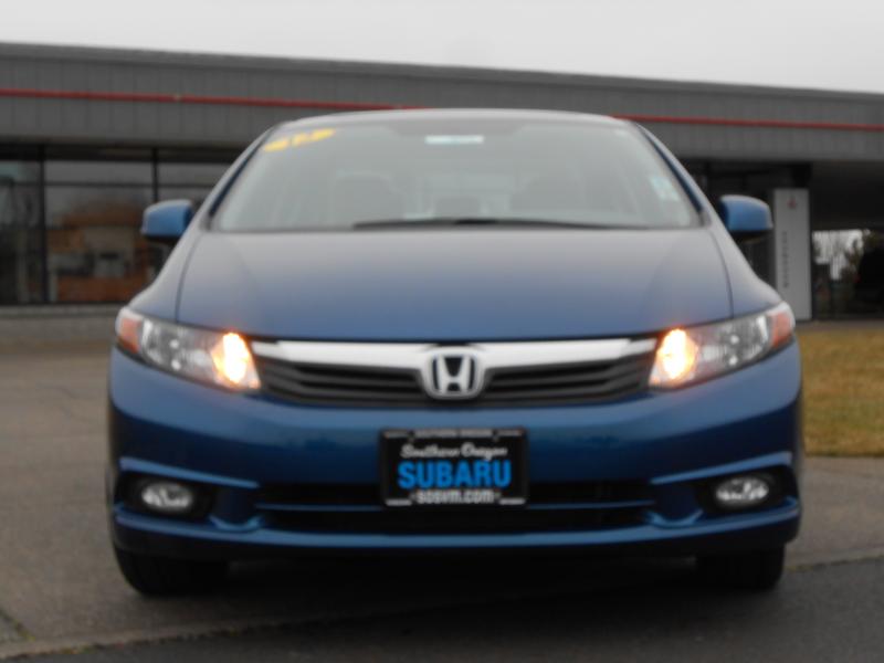 Honda Civic 2012 photo 2