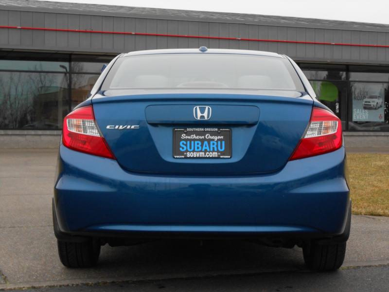 Honda Civic 2012 photo 5