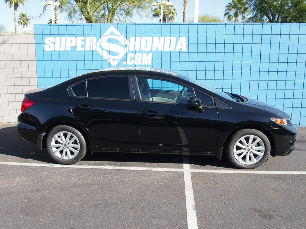 Honda Civic 2012 photo 1