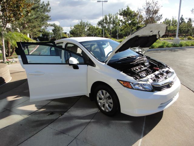 Honda Civic 2012 photo 3