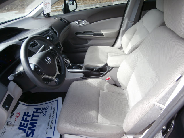 Honda Civic 2012 photo 4