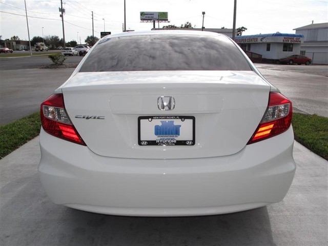 Honda Civic 2012 photo 5