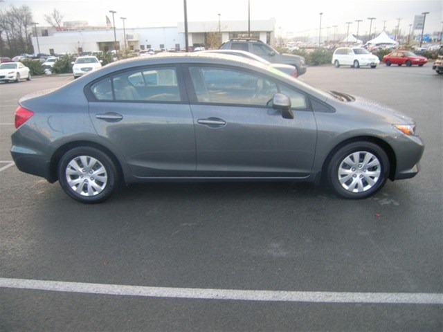 Honda Civic 2012 photo 3