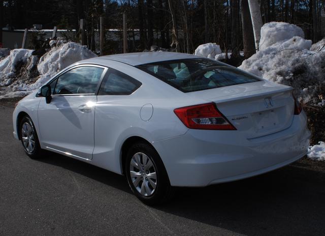Honda Civic 2012 photo 2